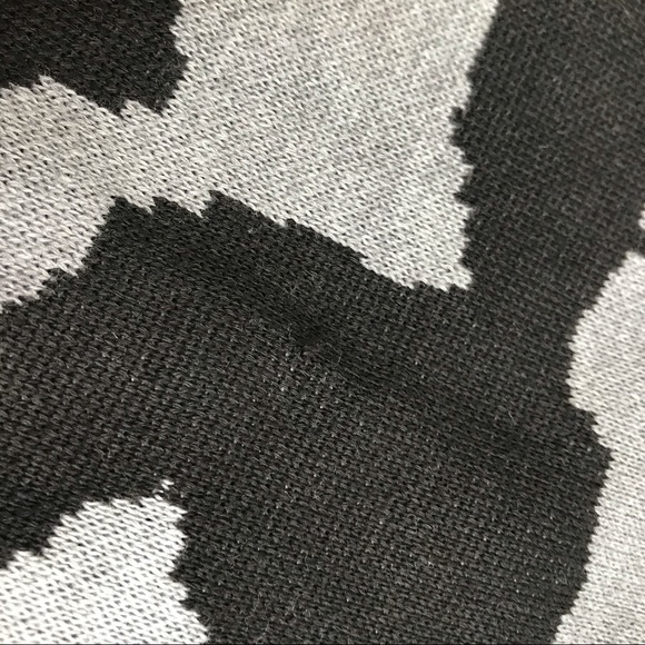 NWOT Molly Bracken Long Knitted Camo Cardigan - Picture 11 of 11